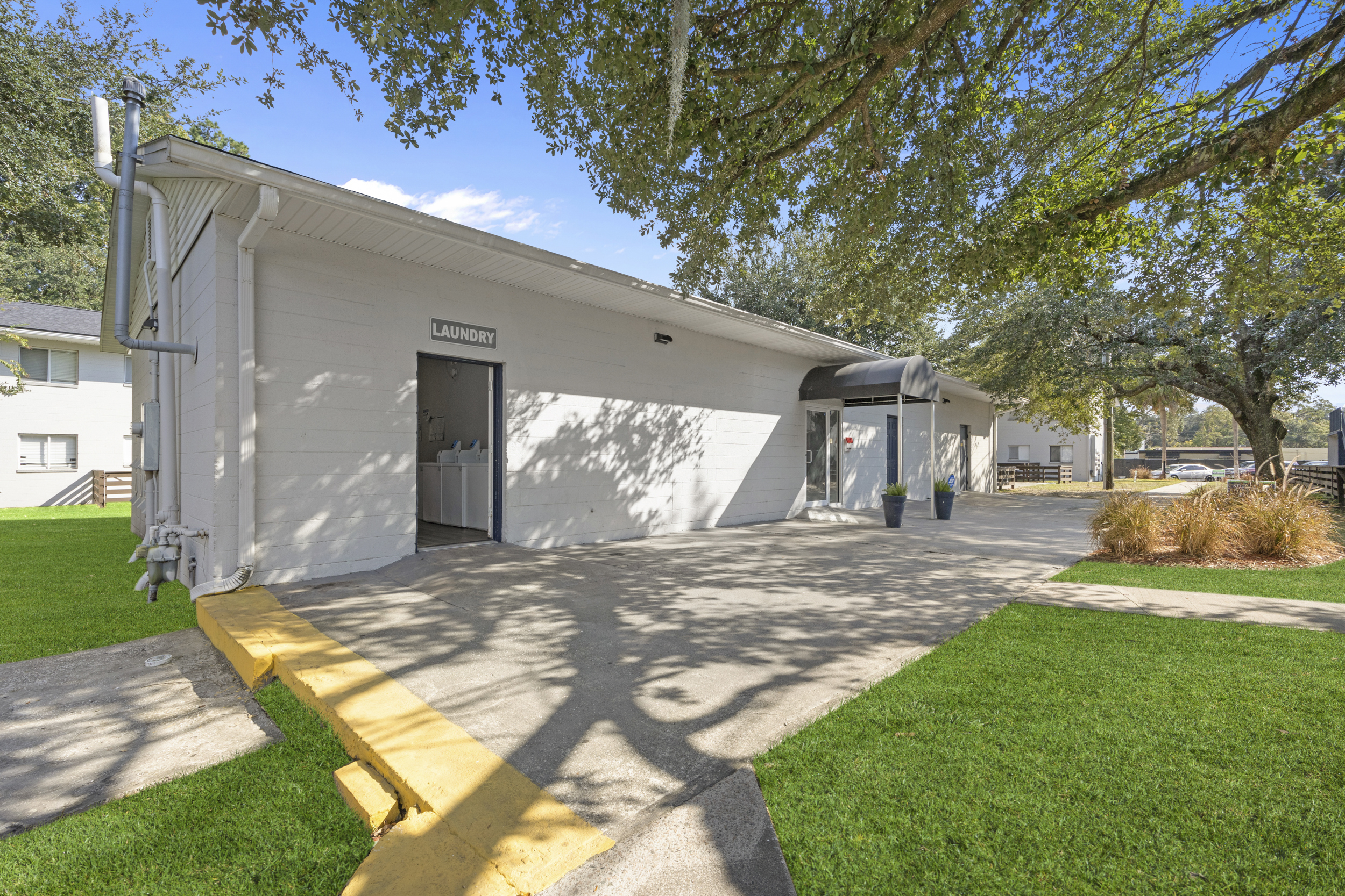 Apartment grounds